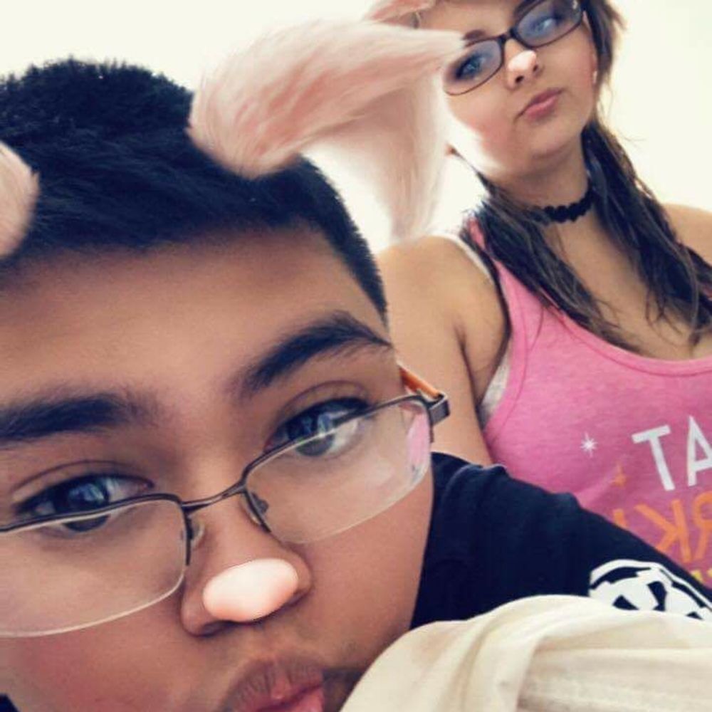 Meet your Posher, Efrain